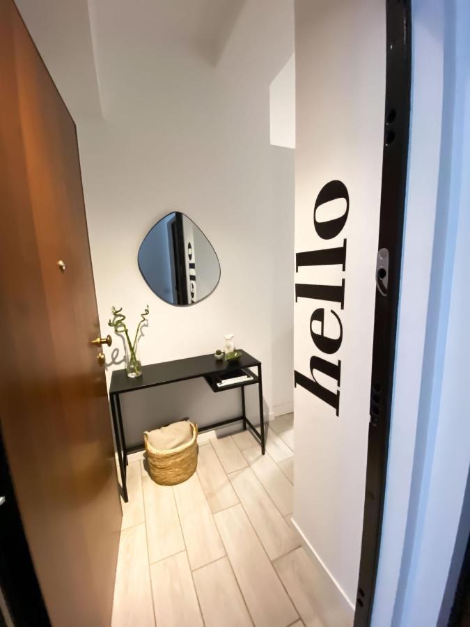 The Hideaway City House Милано Екстериор снимка
